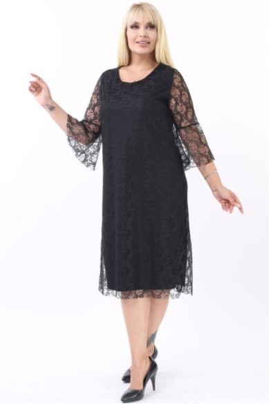 Juoda suknelė su nėriniais