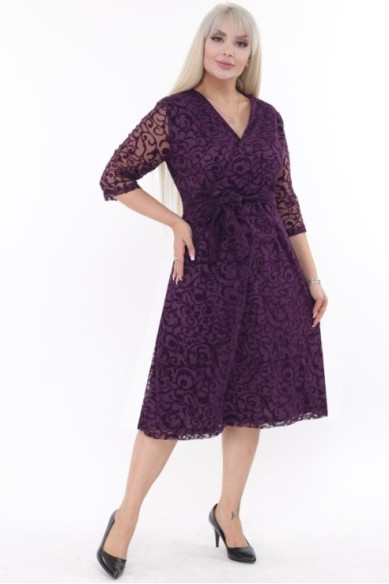 Elegantiška violetinė suknelė