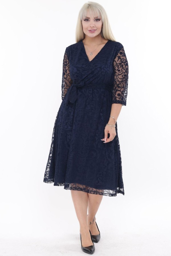 Tamsiai mėlyna suknelė