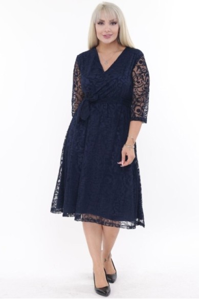 Tamsiai mėlyna suknelė