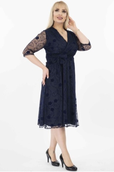 Elegantiška tamsiai mėlyna suknelė