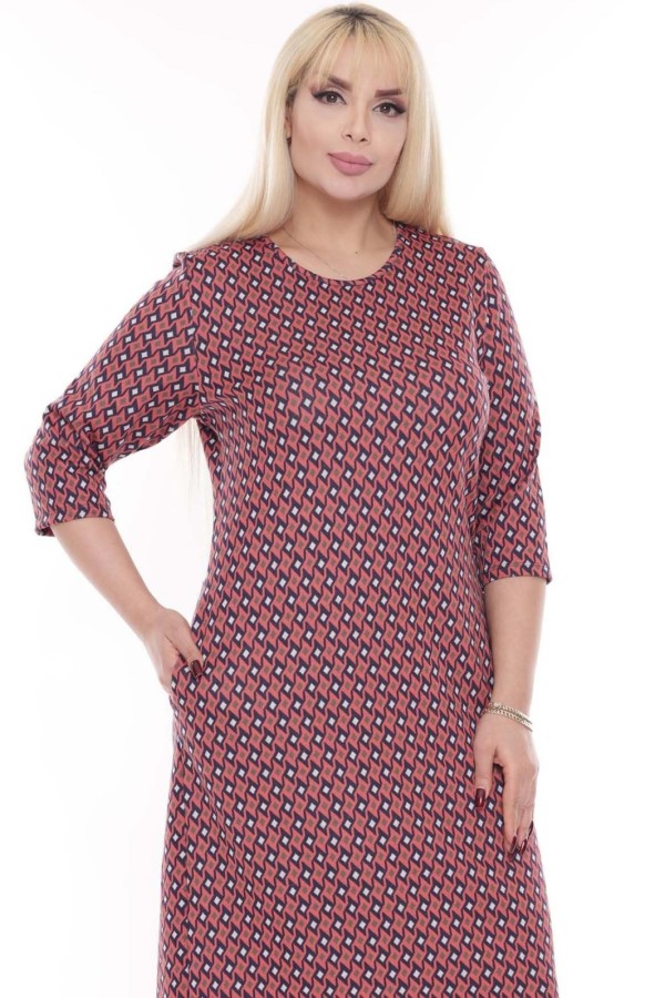 Raštuota suknelė su ornamentais