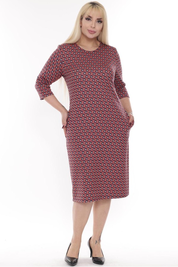 Raštuota suknelė su ornamentais