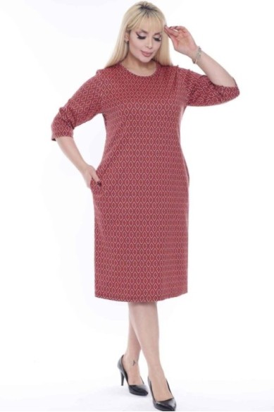 Raštuota suknelė su ornamentais