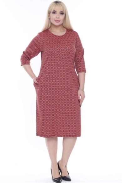 Raštuota suknelė su ornamentais