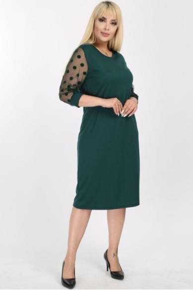 Žalia suknelė su rutuliukais