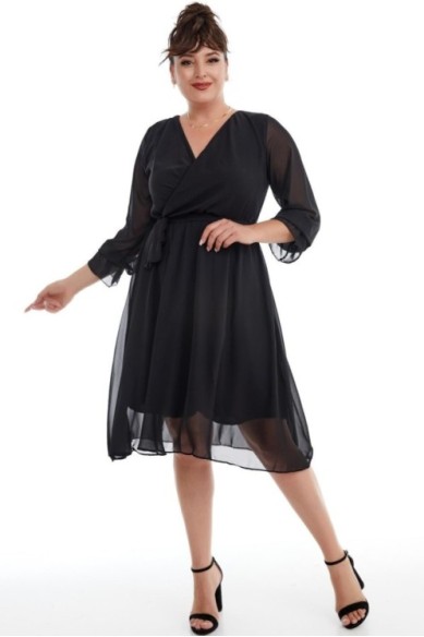 Juoda šifono suknelė