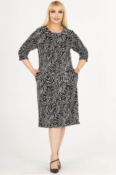 Raštuota suknelė su kišenėmis