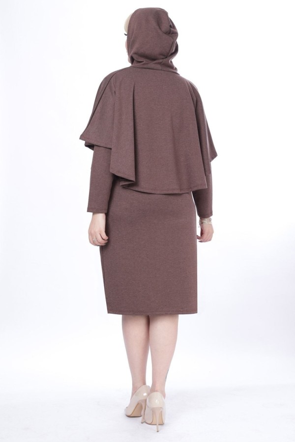 Suknelė su apsiaustu