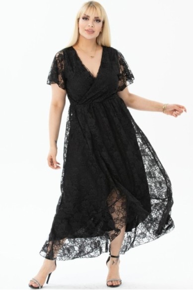 Puošni suknelė su nėriniais