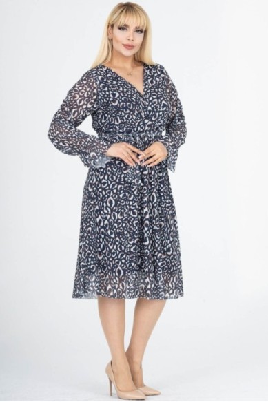 Suknelė ilgomis rankovėmis