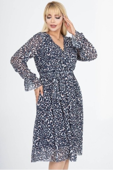 Suknelė ilgomis rankovėmis