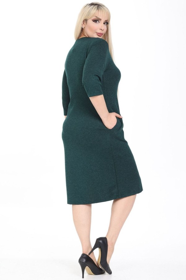 Tamsiai žalia suknelė