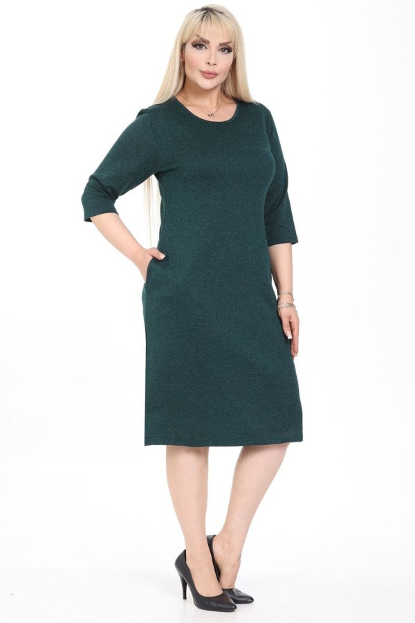 Tamsiai žalia suknelė