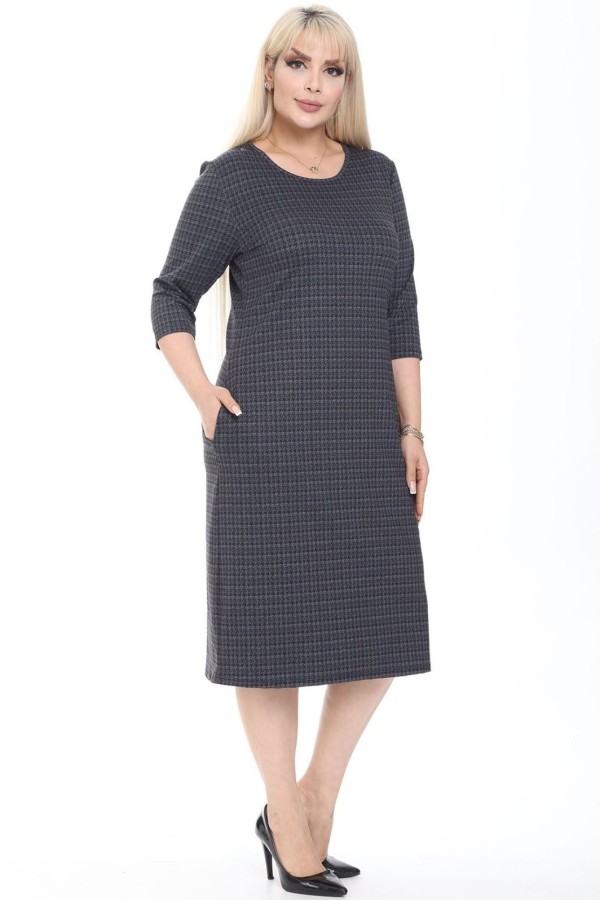 Suknelė su žasies kojelių raštais