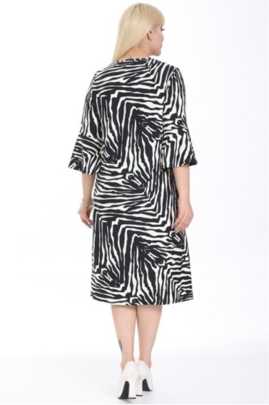 Juodai balta suknelė