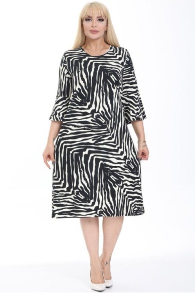 Juodai balta suknelė