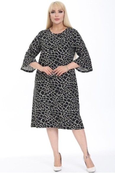 Juodai balta suknelė