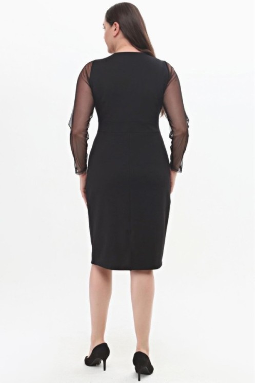 Elegantiška juoda suknelė 2