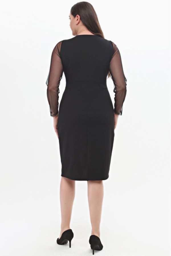 Elegantiška juoda suknelė