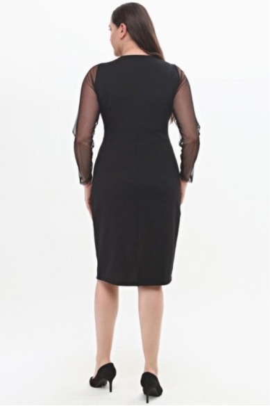 Elegantiška juoda suknelė