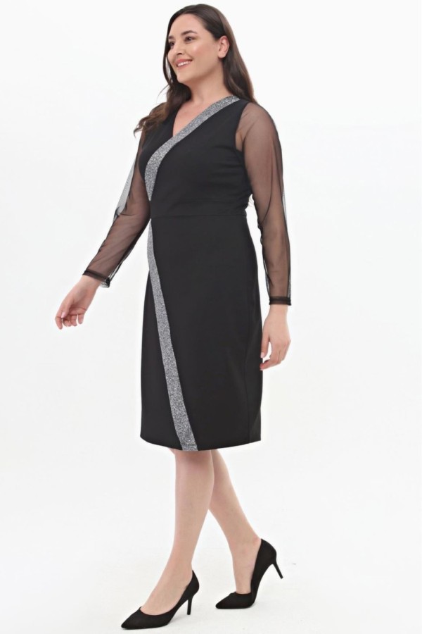 Elegantiška juoda suknelė