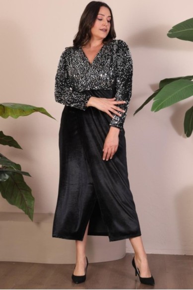 Veliūrinė suknelė su žvyneliais