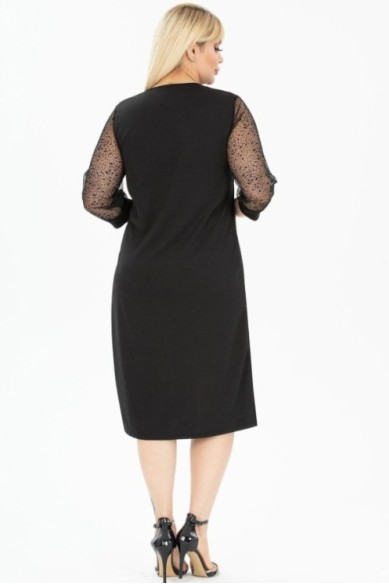 Juoda klasikinė suknelė