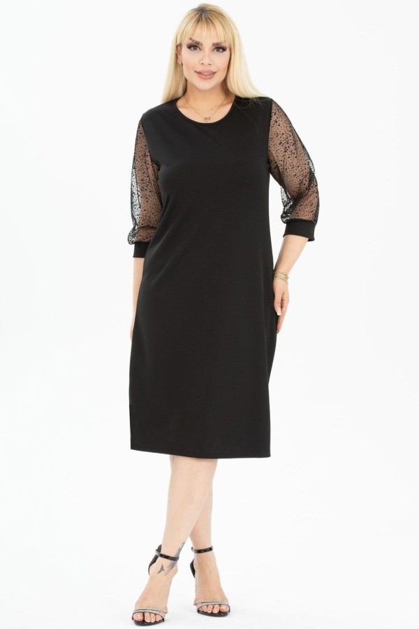 Juoda klasikinė suknelė