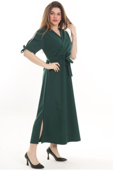 Ilga žalia suknelė