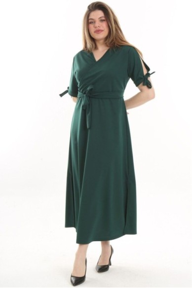 Ilga žalia suknelė