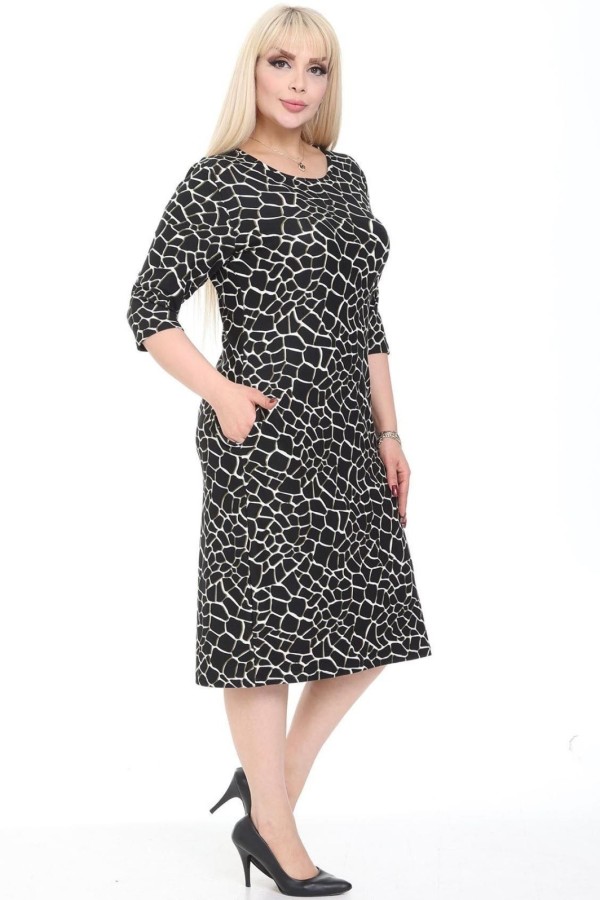 Klasikinė suknelė su kišenėmis