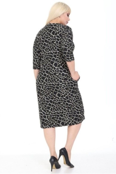 Klasikinė suknelė su kišenėmis