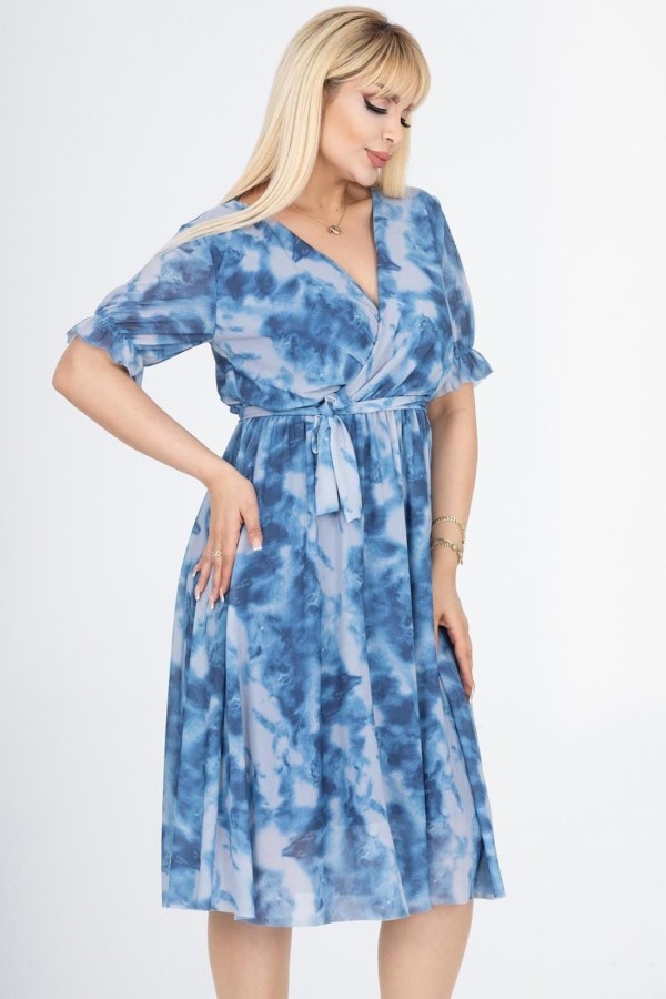 Puošni suknelė trumpomis rankovėmis