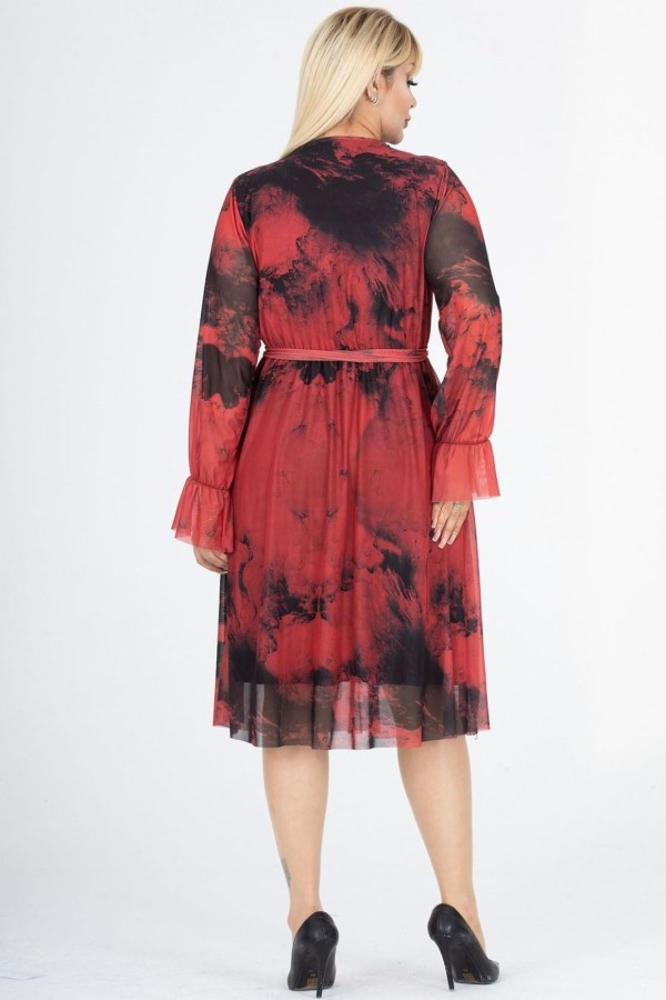 Marga suknelė su dirželiu