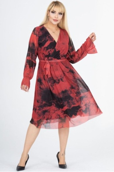 Marga suknelė su dirželiu