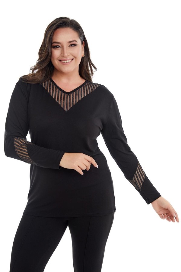 Juoda moterų palaidinė