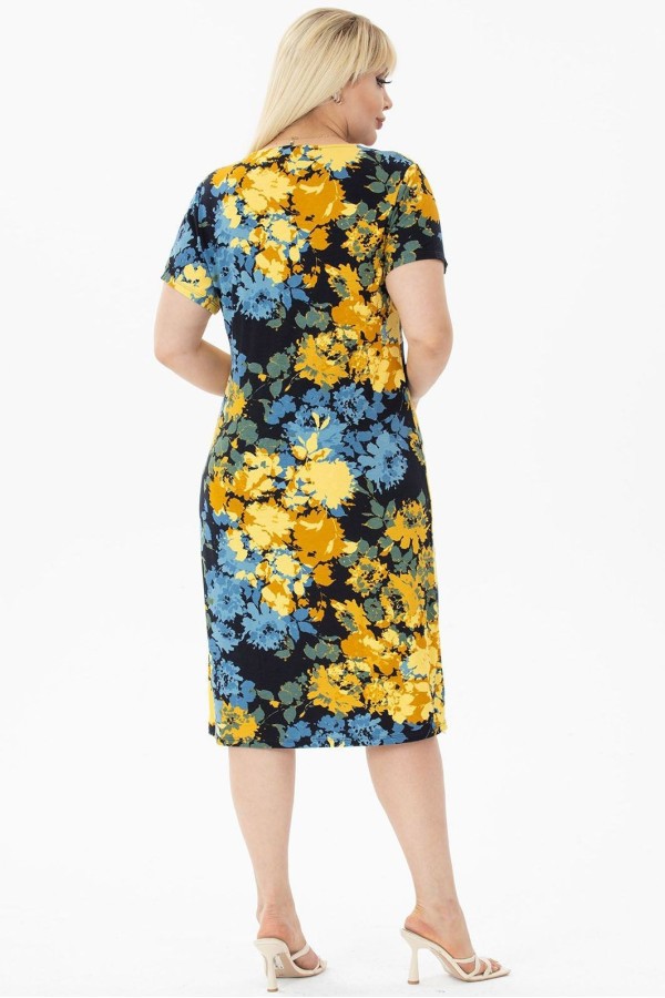 Suknelė trumpomis rankovėmis