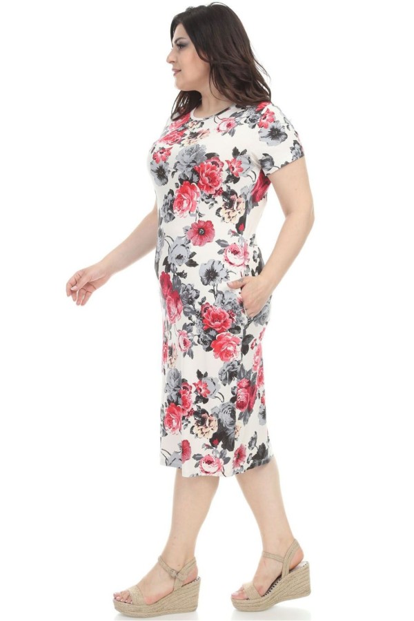 Gėlėta suknelė apkūnioms