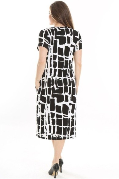 Viskozinė suknelė apkūnioms