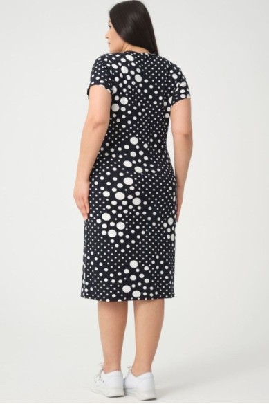 Suknelė su rutuliukais