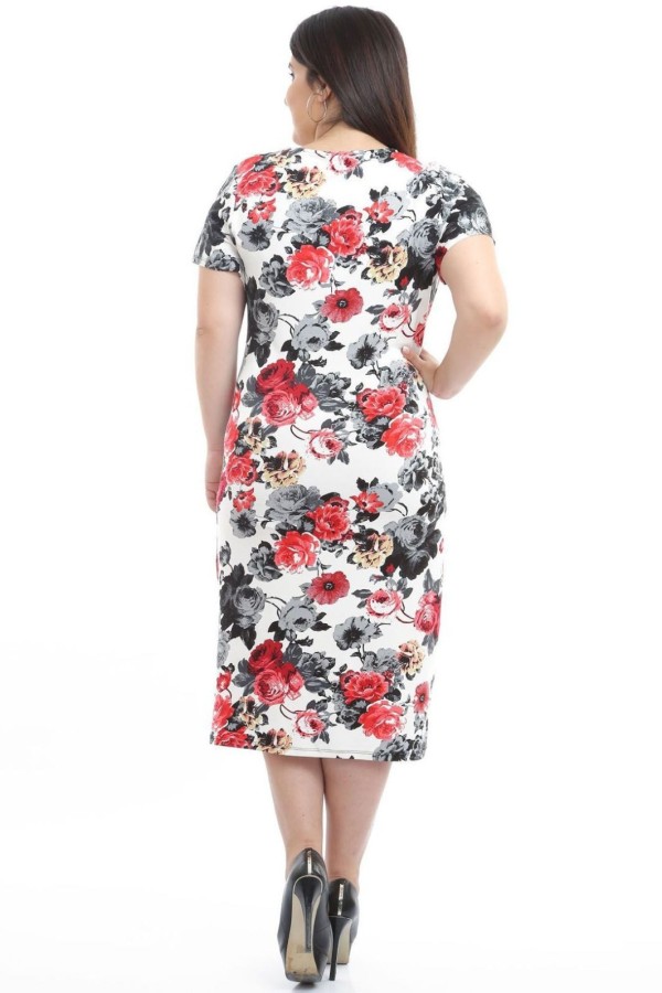 Klasikinio stiliaus suknelė su gėlėmis