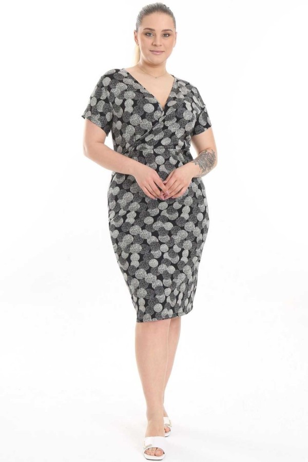 Suknelė trumpomis rankovėmis