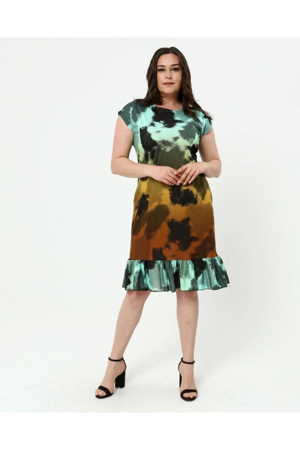 Įvairiaspalvė suknelė su raukiniais