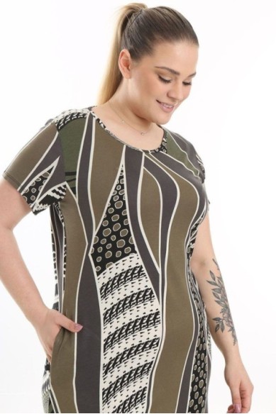 Suknelė trumpomis rankovėmis