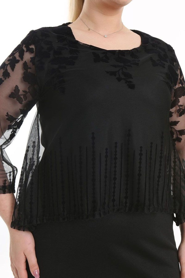 Puošni juoda suknelė