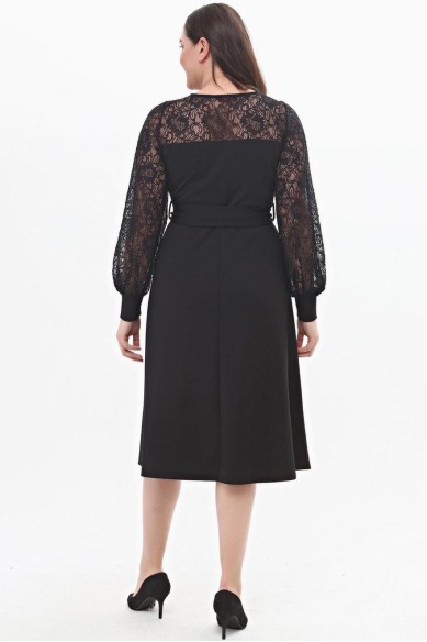 Elegantiška juoda suknelė