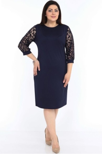 Tamsiai mėlyna suknelė su 3/4 rankovėmis