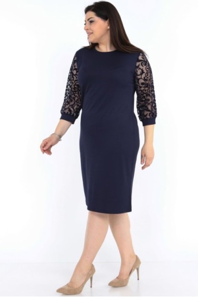 Tamsiai mėlyna suknelė su 3/4 rankovėmis