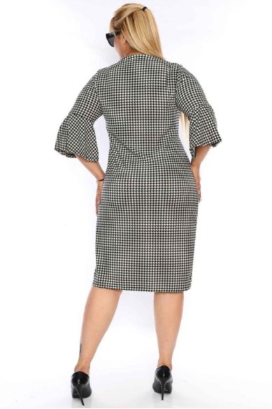 Suknelė su žasies kojelės raštu